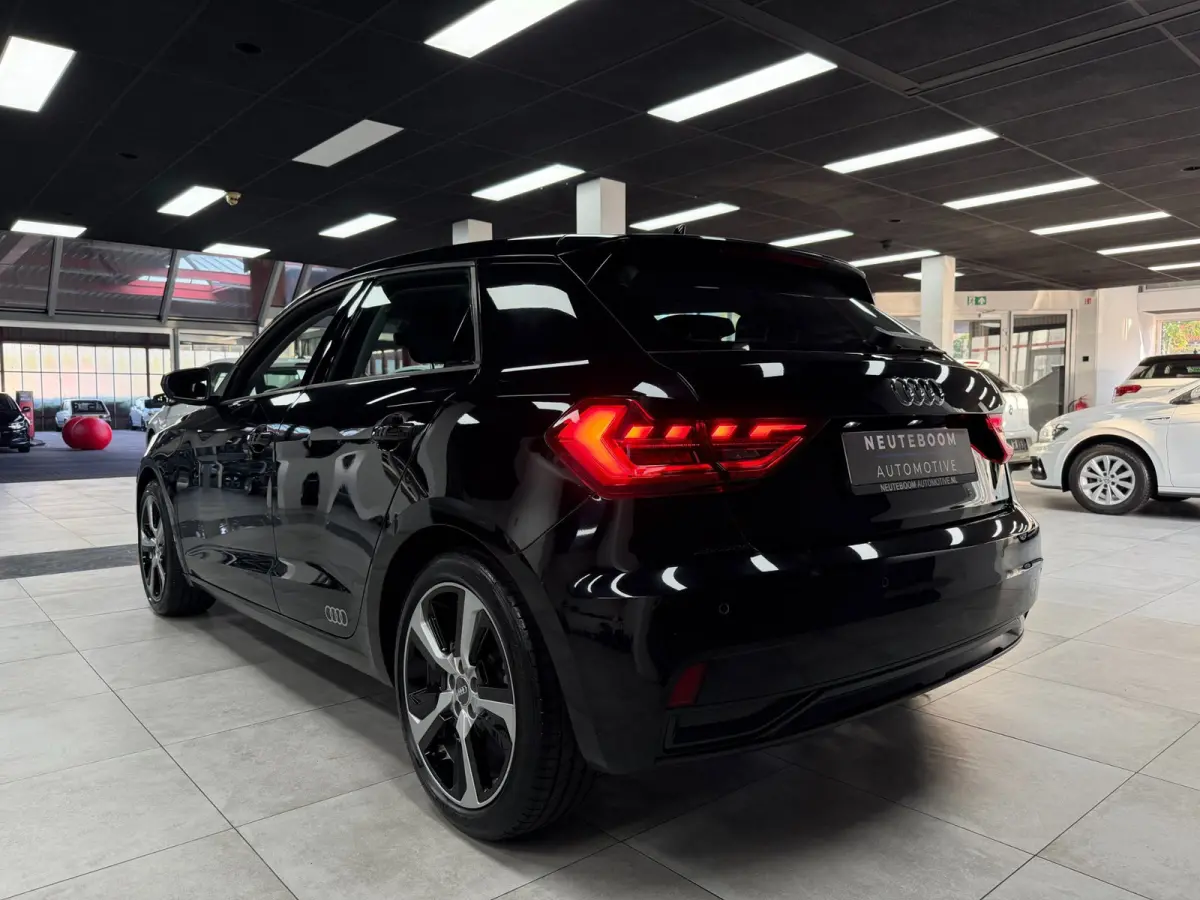 30 TFSI | Cruise control | Carplay | LED