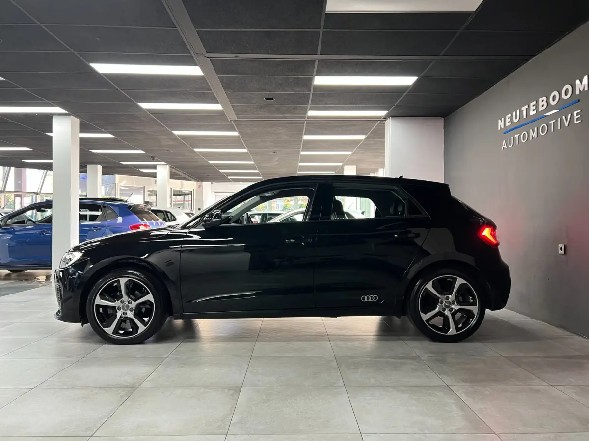 30 TFSI | Cruise control | Carplay | LED