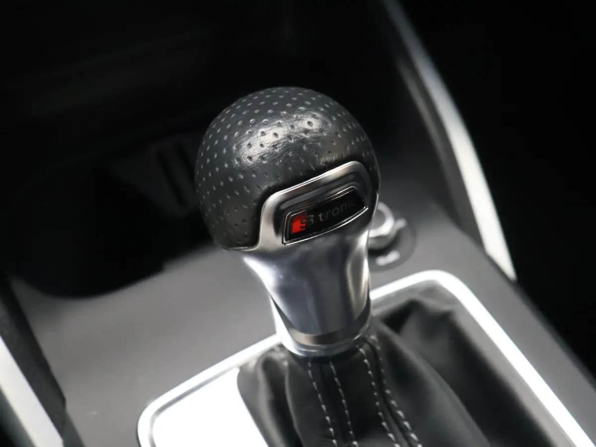 35 TFSI S Edition [VIRTUAL COCKPIT, APPLE CARPLAY, ANDROID, S LINE, LED, GROOT NAVIGATIE, SPORTSTOELEN, SPORTONDERSTEL, CRUISE CONTROL, PDC A, CLIMATE CONTROL, BLUETOOTH, NIEUWSTAAT]