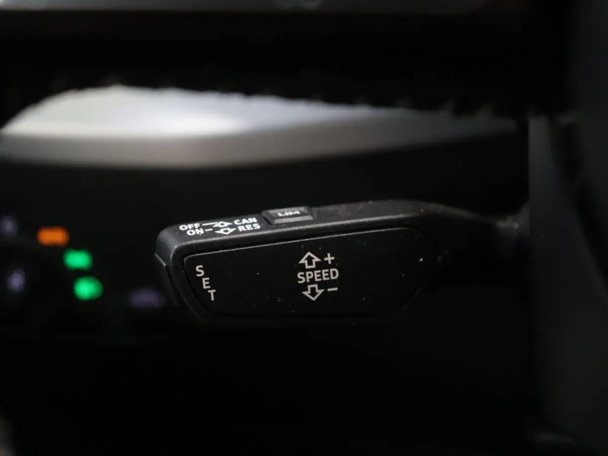 35 TFSI S Edition [VIRTUAL COCKPIT, APPLE CARPLAY, ANDROID, S LINE, LED, GROOT NAVIGATIE, SPORTSTOELEN, SPORTONDERSTEL, CRUISE CONTROL, PDC A, CLIMATE CONTROL, BLUETOOTH, NIEUWSTAAT]