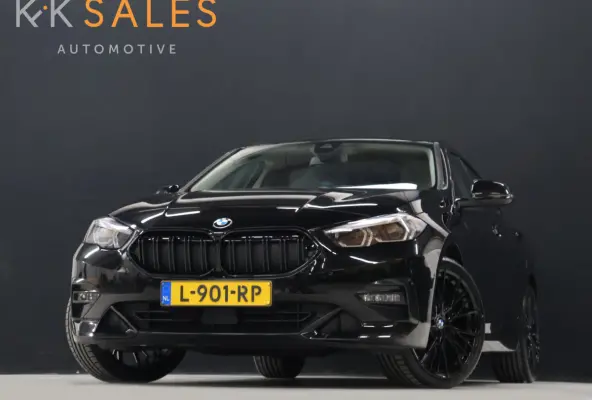 218i Business Edition [APPLE CARPLAY, ANDROID, ADAPTIVE LED, DRIVING ASSISTANT, HIFI, CRUISE CONTROL, CLIMATE CONTROL, DIGITAL DASH, KEYLESS START, RIJSTROOKASSISTENT, VERKEERSBORDHERKENNING