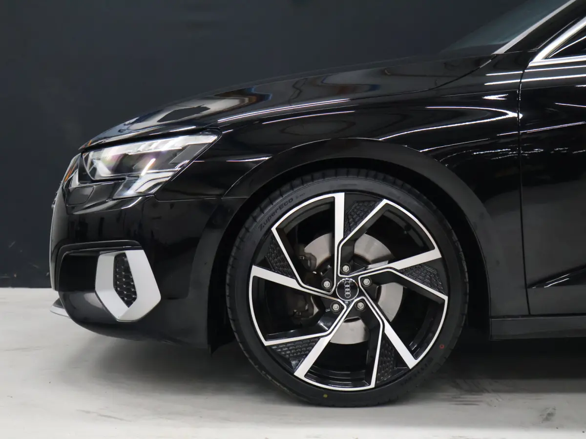35 TFSI Business edition [ADAPTIVE CRUISE, APPLE CARPLAY, TREKHAAK AFNEEMBAAR, ANDROID, VIRTUAL COCKPIT, FULL LED, GROOT NAVIGATIE, DRAADLOOS OPLADEN, SPORTSTOELEN, SPORTONDERSTEL, LANE ASSI