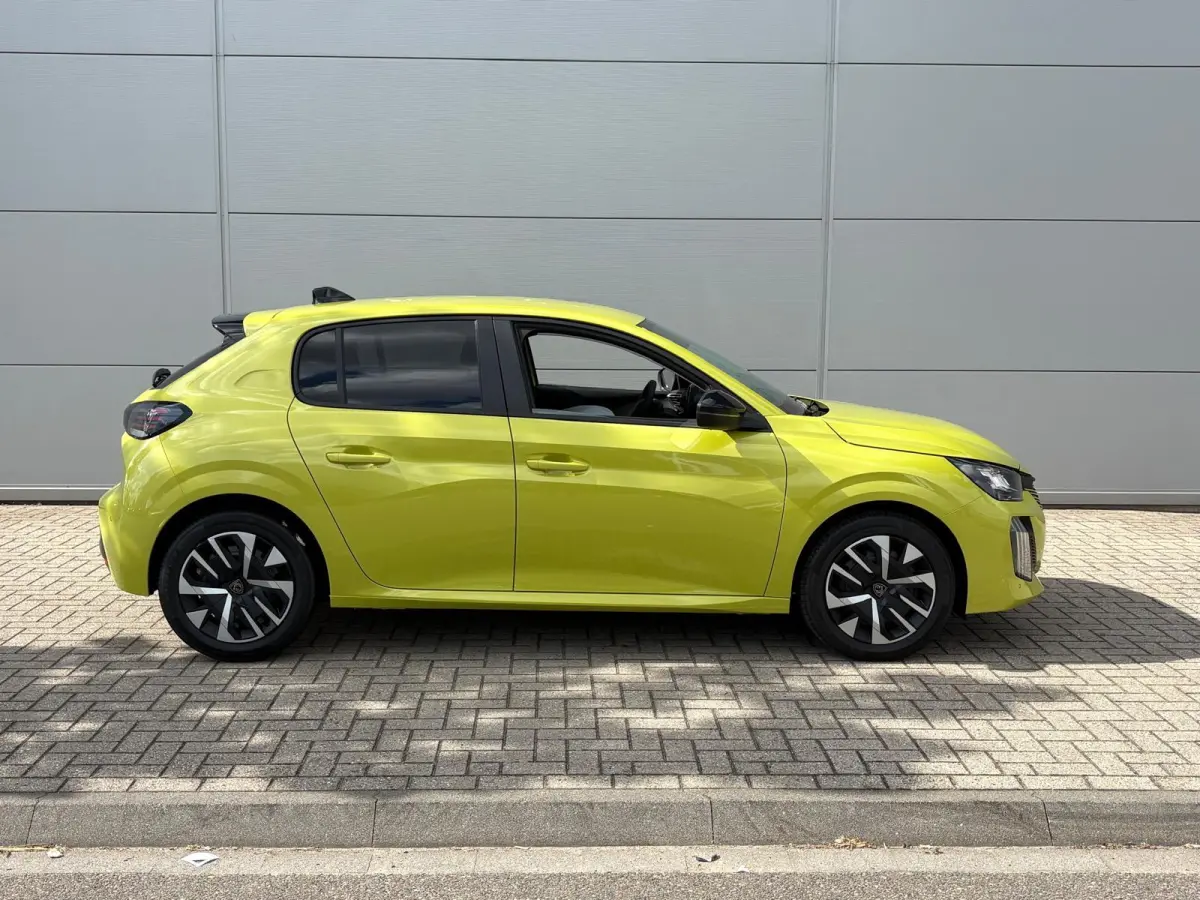 1.2 Turbo 100 Business | Parkeerhulp | Cruise Control | Apple Carplay/Android auto