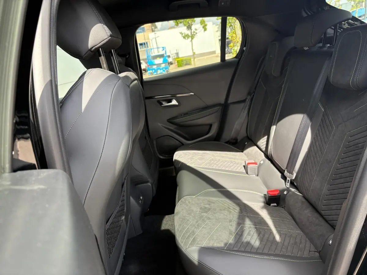 1.2 Hybrid 145 e-DCS6 GT | Camera | Elektrische stoel | Adaptieve Cruise Control | Apple Carplay/Android Auto