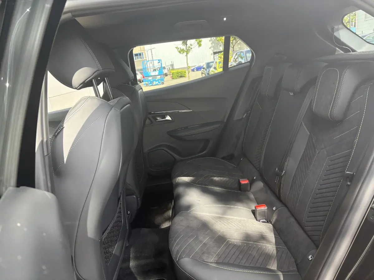 1.2 Hybrid 145 GT | Camera | Adaptieve Cruise Control | Stoelverwarming | Apple Carplay/Android Auto