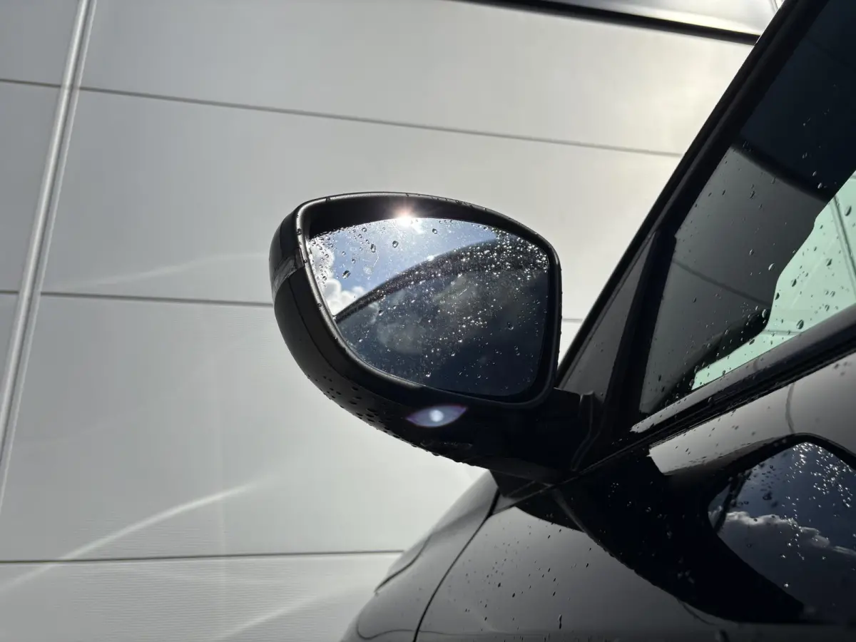 1.2 Hybrid 145 e-DCS6 GT | Elektrisch verstelbare stoelen | Stoelverwarming/Massagestoelen | Camera | Adaptieve Cruise Control | Apple Carplay/Android Auto