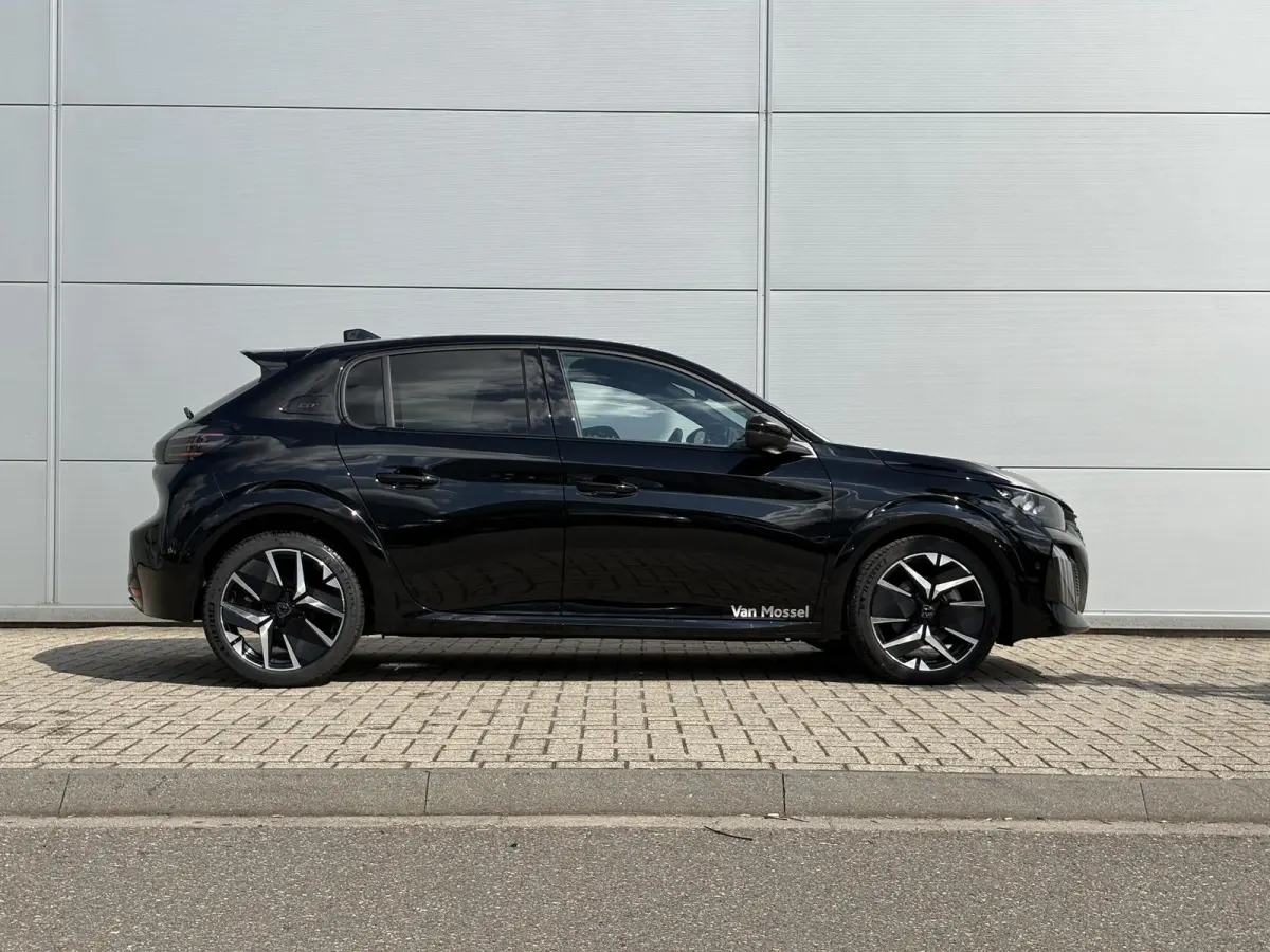 1.2 Hybrid 145 e-DCS6 GT | Elektrisch verstelbare stoelen | Stoelverwarming/Massagestoelen | Camera | Adaptieve Cruise Control | Apple Carplay/Android Auto
