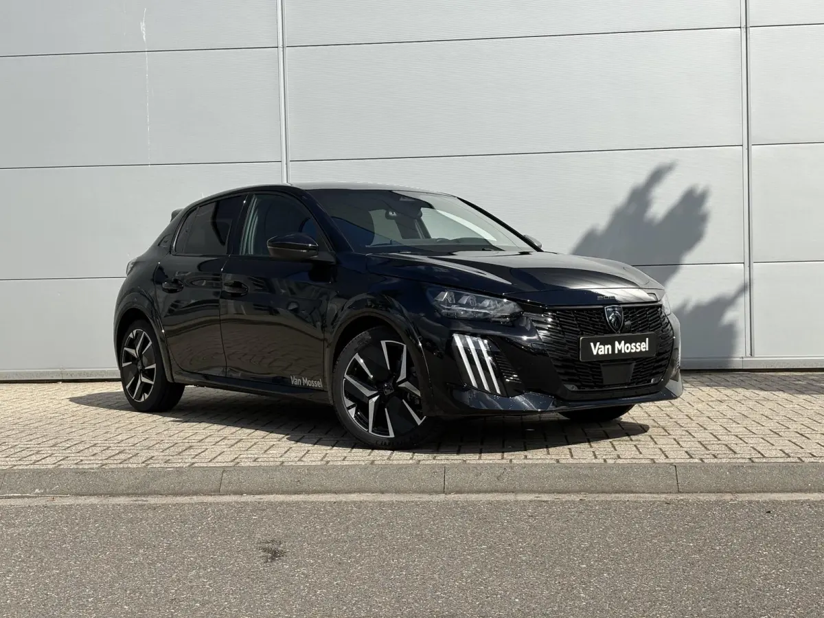 1.2 Hybrid 145 e-DCS6 GT | Elektrisch verstelbare stoelen | Stoelverwarming/Massagestoelen | Camera | Adaptieve Cruise Control | Apple Carplay/Android Auto