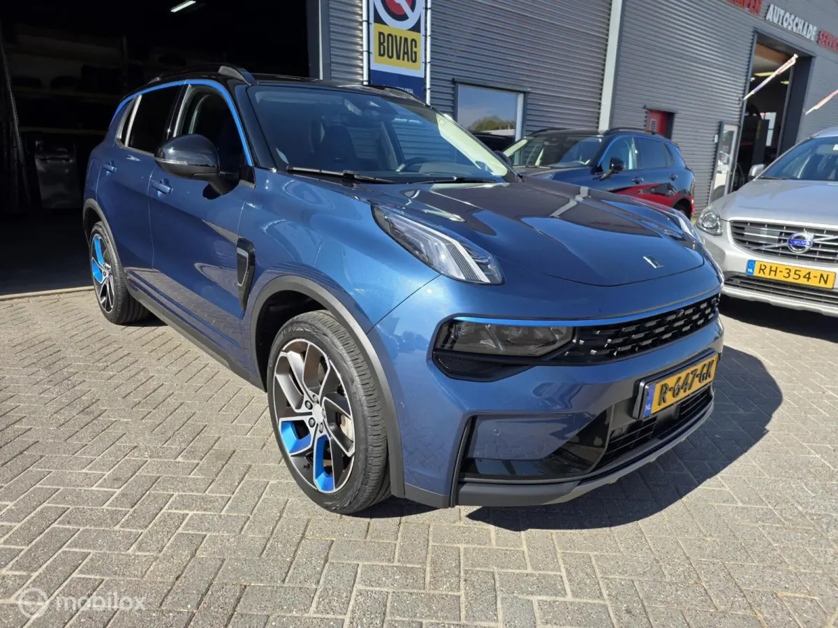 - 1.5 261PK Plug-in Hybrid, Pano, 360 Camera , Apple Carplay✅NL AUTO