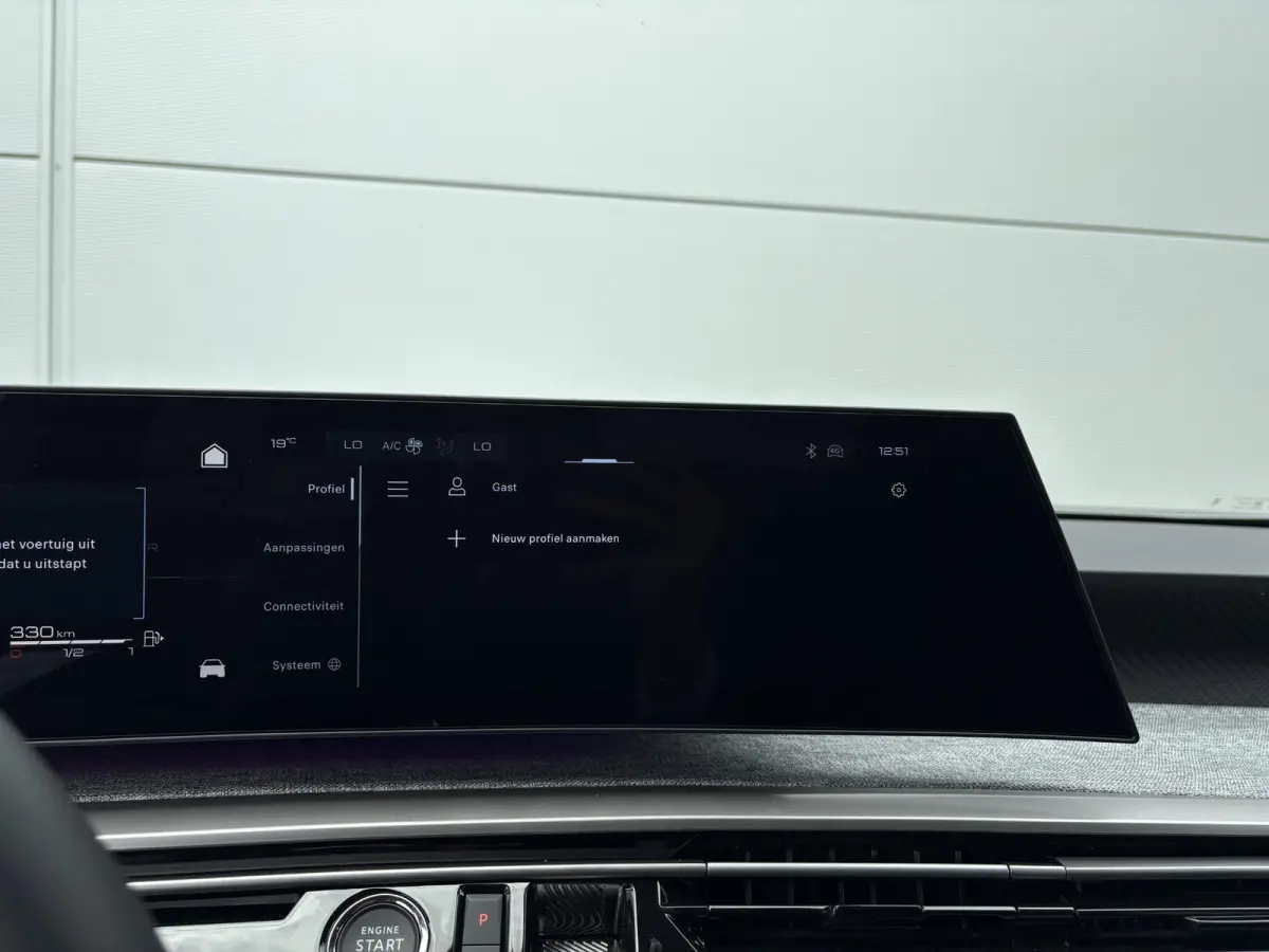1.6 plug-in Hybrid 195 Allure | Panoramic Navigation Pack | Trekhaak | Camera | Apple Carplay/Android Auto