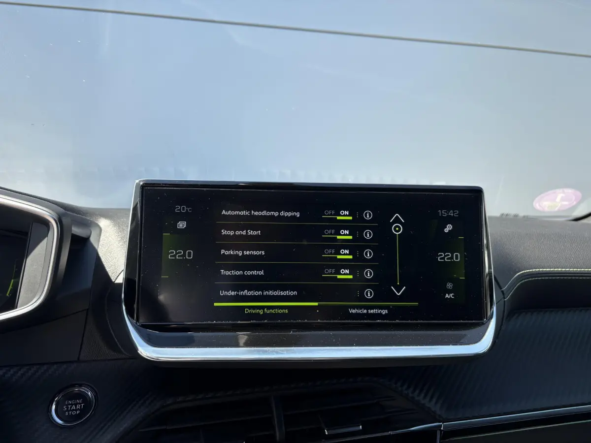 1.2 PureTech GT | Cruise Control | Dodehoek bewaking | Camera | Navigatie | Apple Carplay/Android Auto