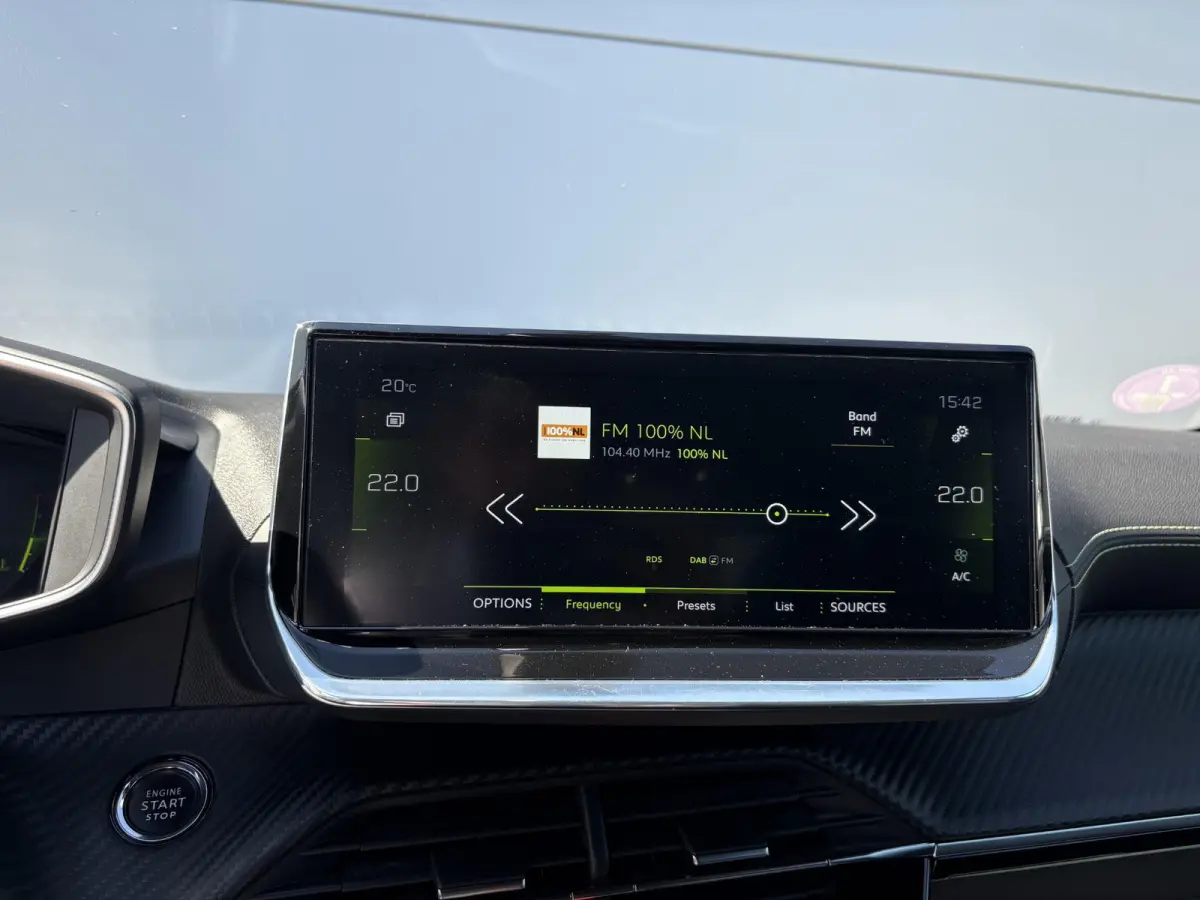 1.2 PureTech GT | Cruise Control | Dodehoek bewaking | Camera | Navigatie | Apple Carplay/Android Auto