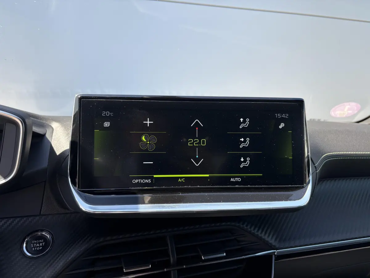 1.2 PureTech GT | Cruise Control | Dodehoek bewaking | Camera | Navigatie | Apple Carplay/Android Auto