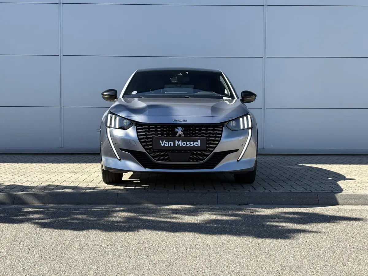 1.2 PureTech GT | Cruise Control | Dodehoek bewaking | Camera | Navigatie | Apple Carplay/Android Auto