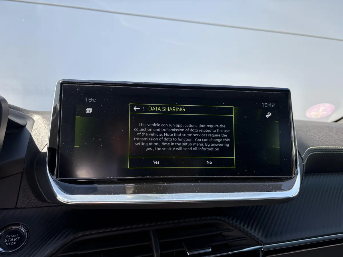 1.2 PureTech GT | Cruise Control | Dodehoek bewaking | Camera | Navigatie | Apple Carplay/Android Auto