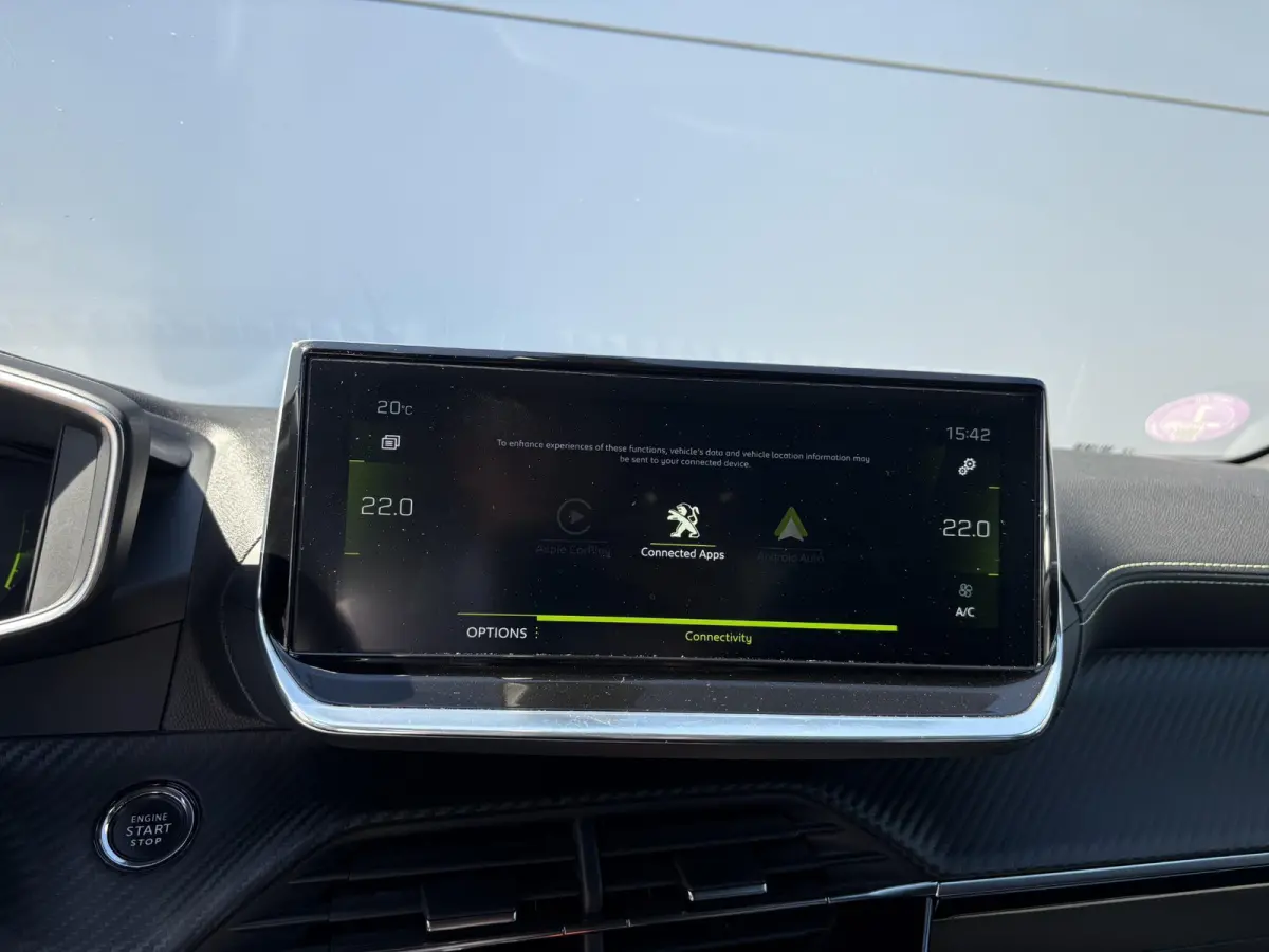 1.2 PureTech GT | Cruise Control | Dodehoek bewaking | Camera | Navigatie | Apple Carplay/Android Auto