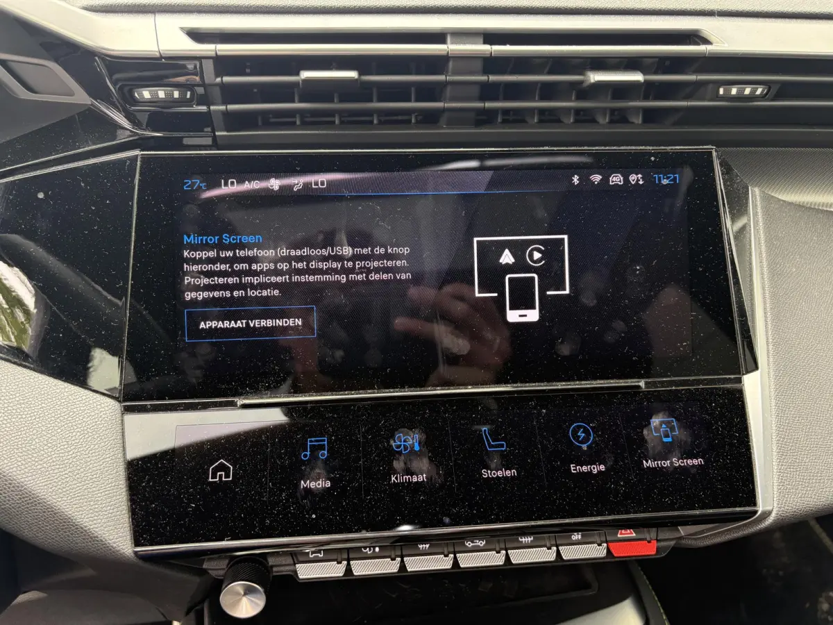 1.6 HYbrid GT 225 EAT8 First Edition | Panoramisch schuifdak | Alcantara bekleding | Focal | Camera | Apple Carplay/Android Auto