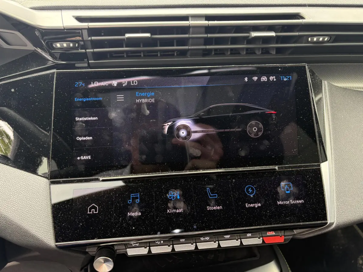 1.6 HYbrid GT 225 EAT8 First Edition | Panoramisch schuifdak | Alcantara bekleding | Focal | Camera | Apple Carplay/Android Auto
