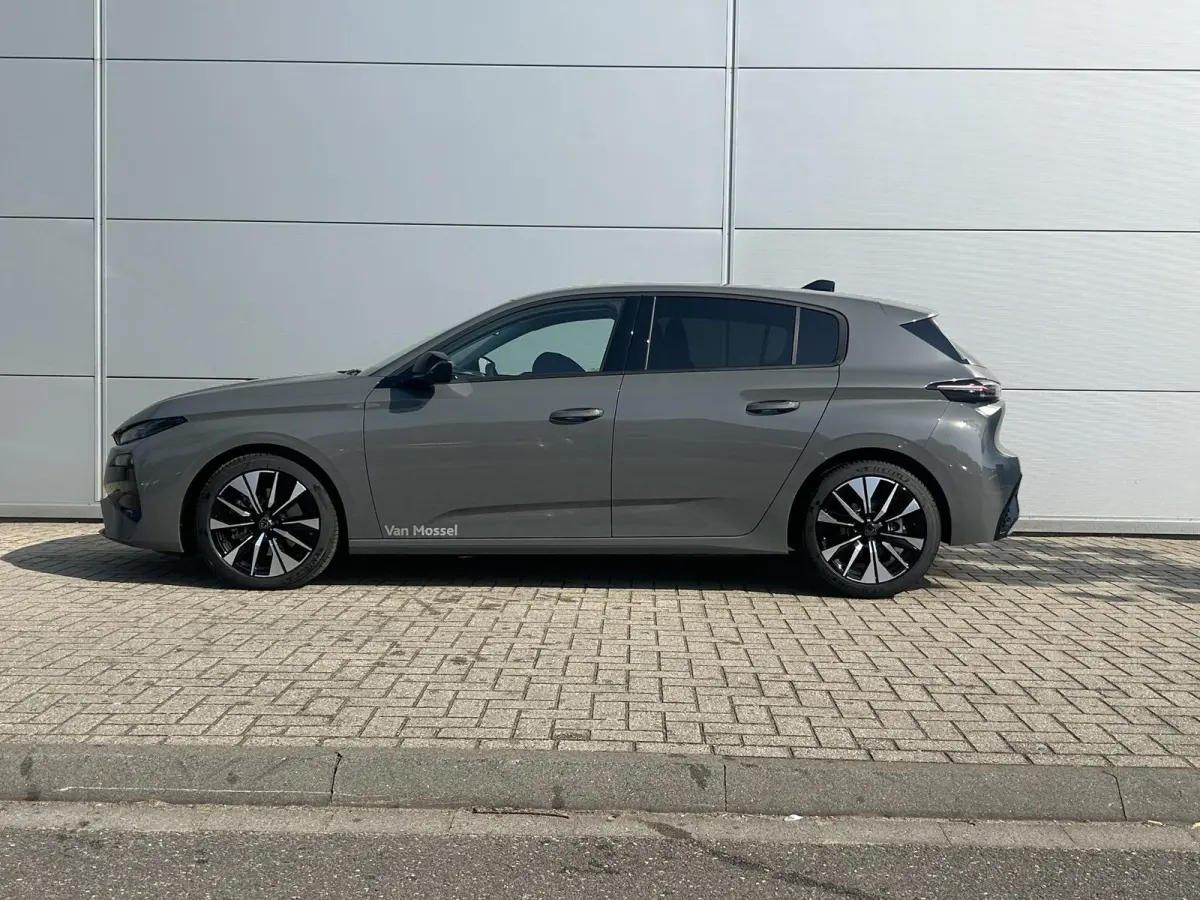 1.2 Hybrid 145 e-DCS6 Allure | Adaptieve Cruise Control | Camera | Stoel/stuurverwarming | Apple Carplay/Android Auto