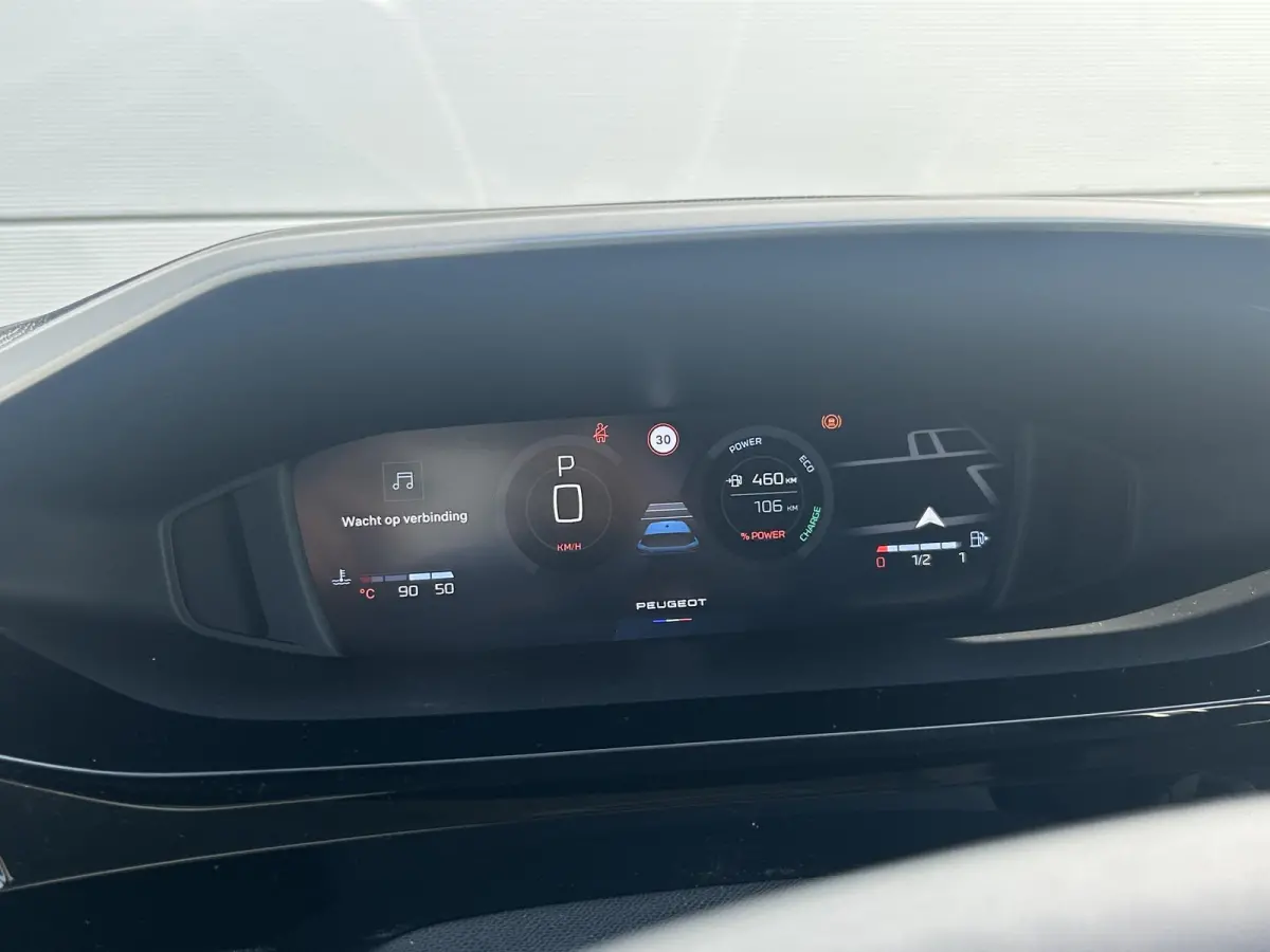 1.2 Hybrid 145 e-DCS6 Allure | Adaptieve Cruise Control | Camera | Stoel/stuurverwarming | Apple Carplay/Android Auto