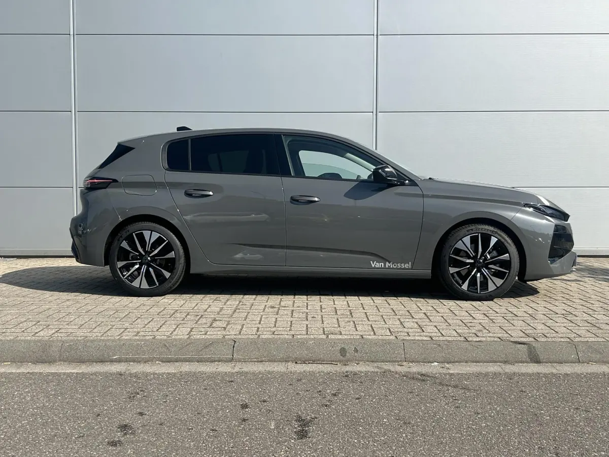 1.2 Hybrid 145 e-DCS6 Allure | Adaptieve Cruise Control | Camera | Stoel/stuurverwarming | Apple Carplay/Android Auto