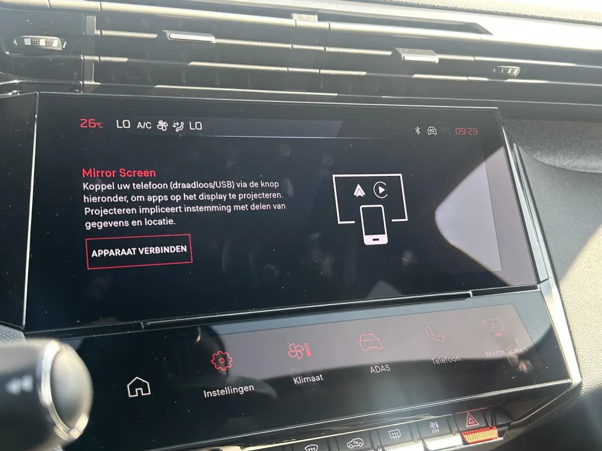 1.2 Hybrid 145 e-DCS6 Allure | Adaptieve Cruise Control | Camera | Stoel/stuurverwarming | Apple Carplay/Android Auto
