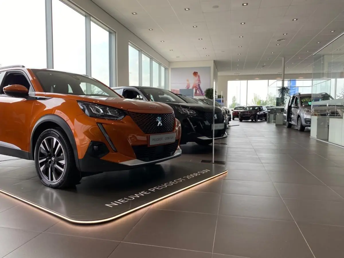 1.2 Hybrid 145 e-DCS6 Allure | Adaptieve Cruise Control | Camera | Stoel/stuurverwarming | Apple Carplay/Android Auto