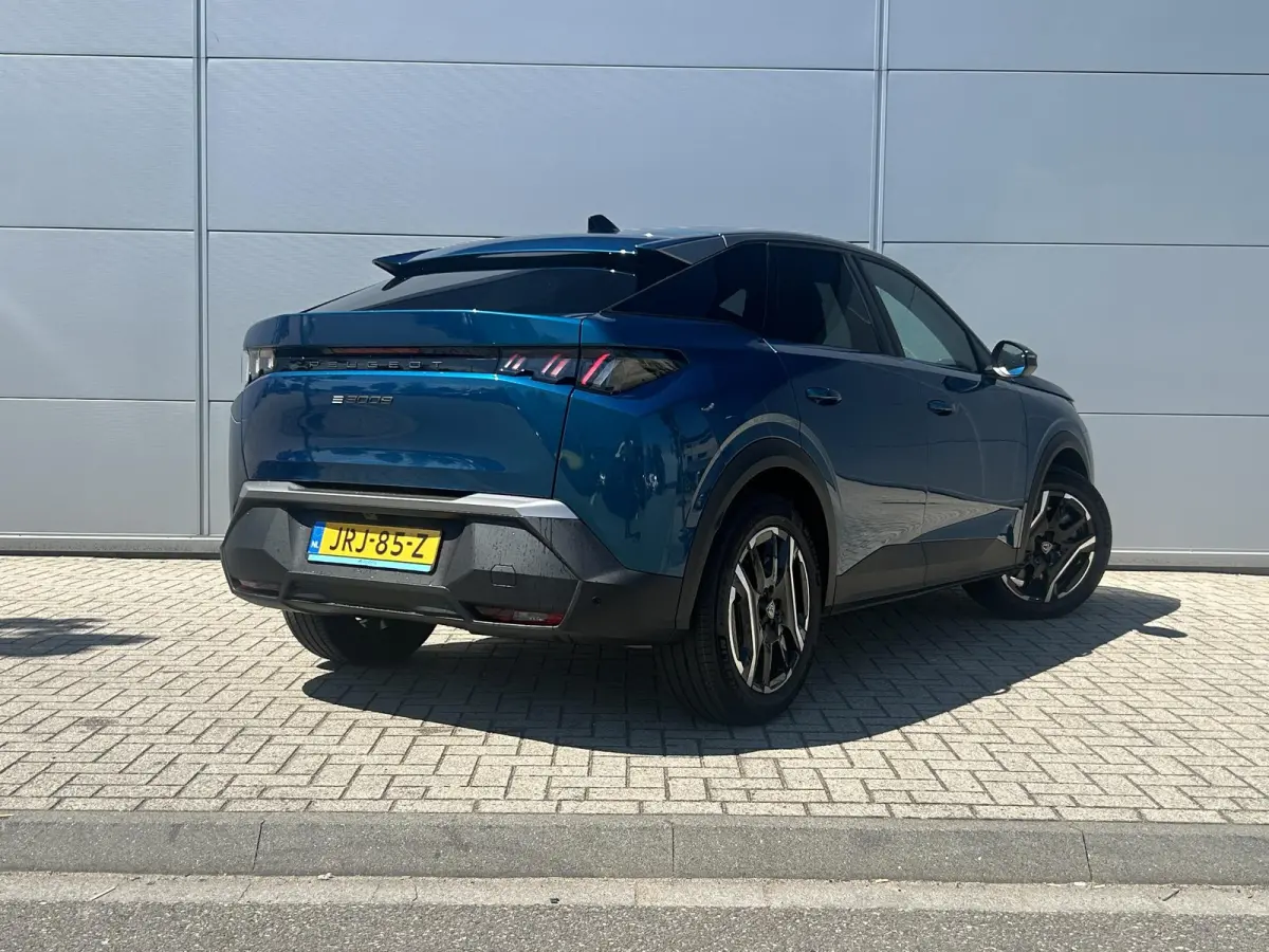 Allure Avantage 210 73 kWh | Panoramic Navigation Pack | Camera | Cruise Control | Apple Carplay/Android Auto