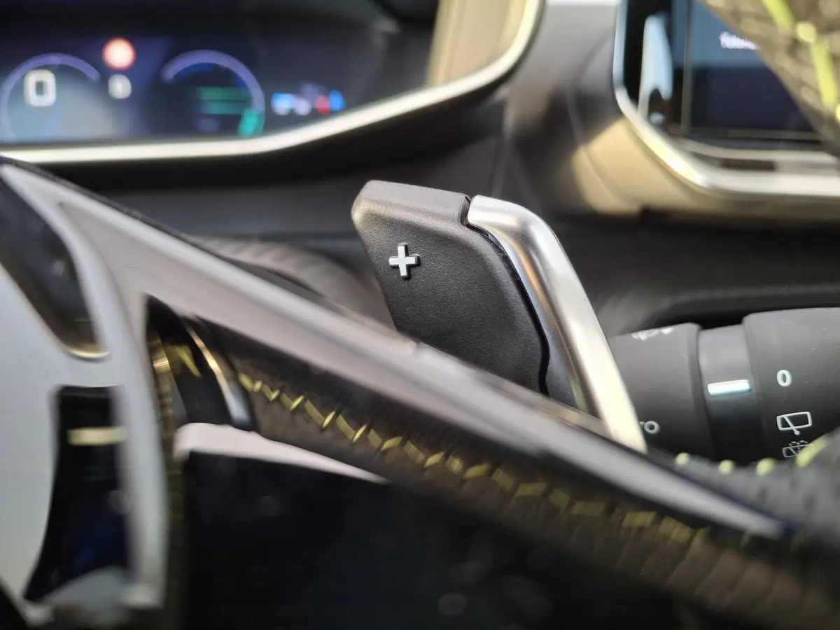 1.2 Hybrid 110 e-DCS6 GT | Navigatie | Adaptieve Cruise Control | Apple Carplay/Android Auto