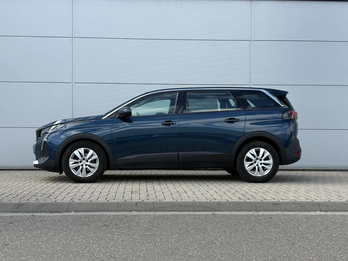 1.2 PureTech Active Pack | 7 Zitplaatsen | Camera | Cruise Control | Apple Carplay/Android Auto