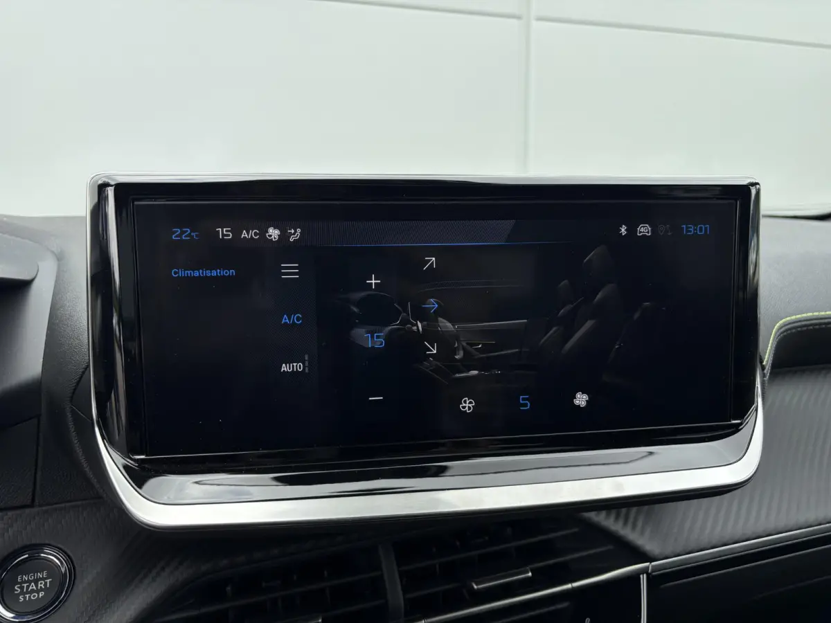 1.2 Hybrid 145 GT | Panoramisch schuifdak | Stoelverwarming | Camera | Apple Carplay/Android Auto
