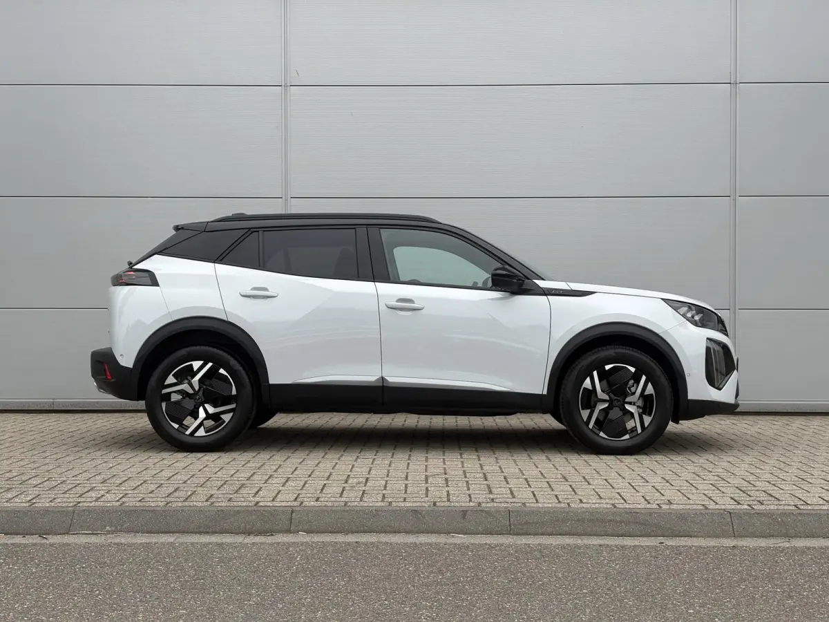 1.2 Hybrid 145 GT | Elektrische stoelen | Adaptieve cruise control | Stoelverwarming | Camera voor | Apple Carplay/Android auto