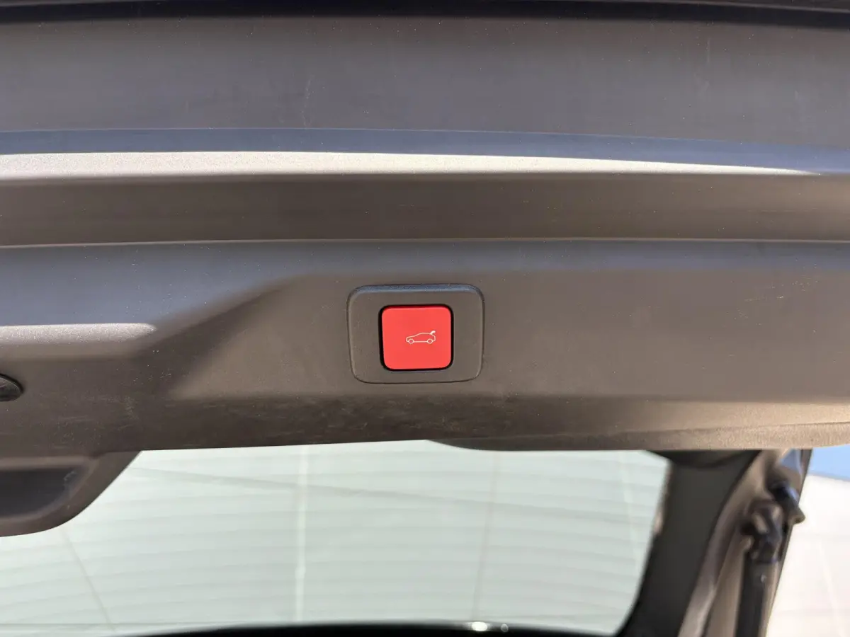 GT Avantage 210 73 kWh | Stoelverwarming | Camera | Adaptieve Cruise Control | Apple Carplay/Android Auto