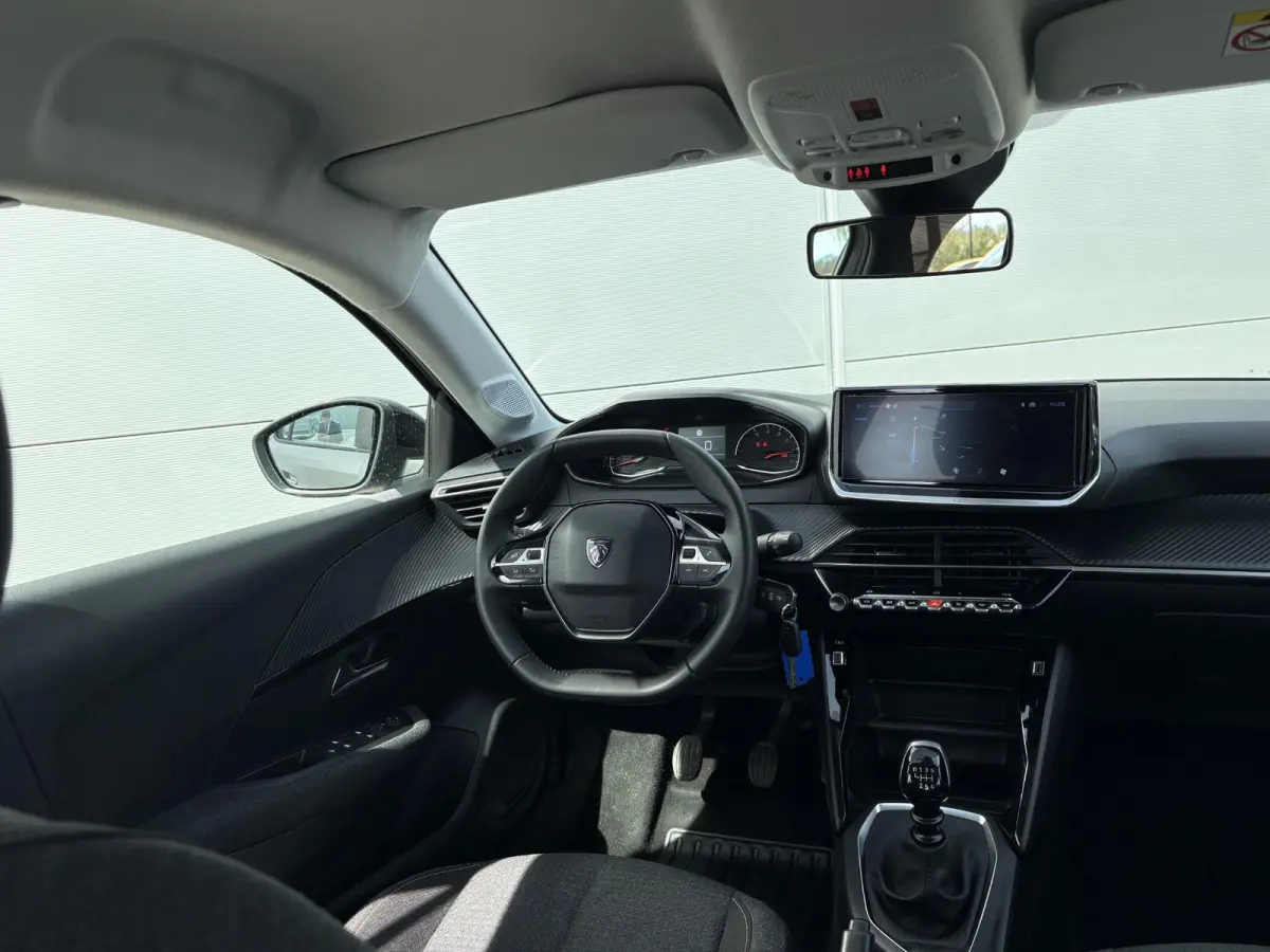 1.2 PureTech 100 Style | Parkeersensoren | Cruise Control | Apple Carplay/Android Auto