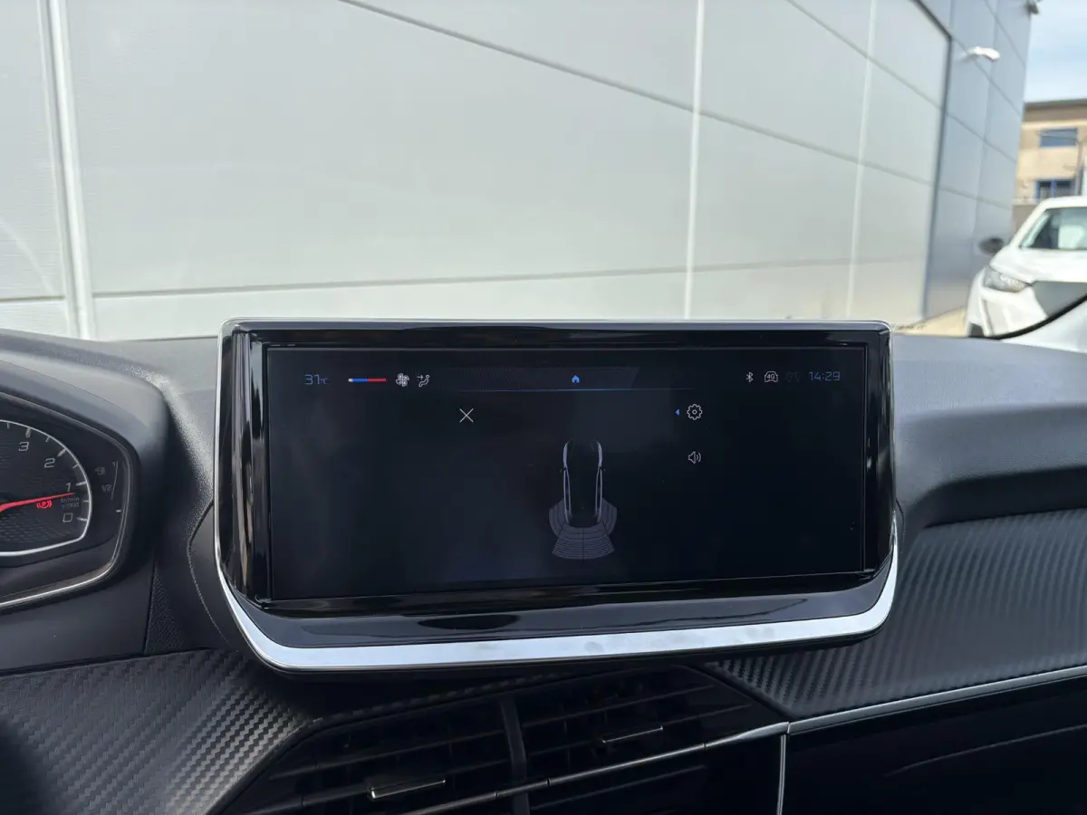 1.2 PureTech 100 Style | Parkeersensoren | Cruise Control | Apple Carplay/Android Auto