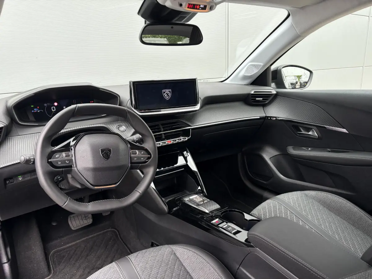 1.2 Hybrid 110 e-DCS6 Allure | Camera | Navigatie | Cruise Control | Apple Carplay/Android Auto