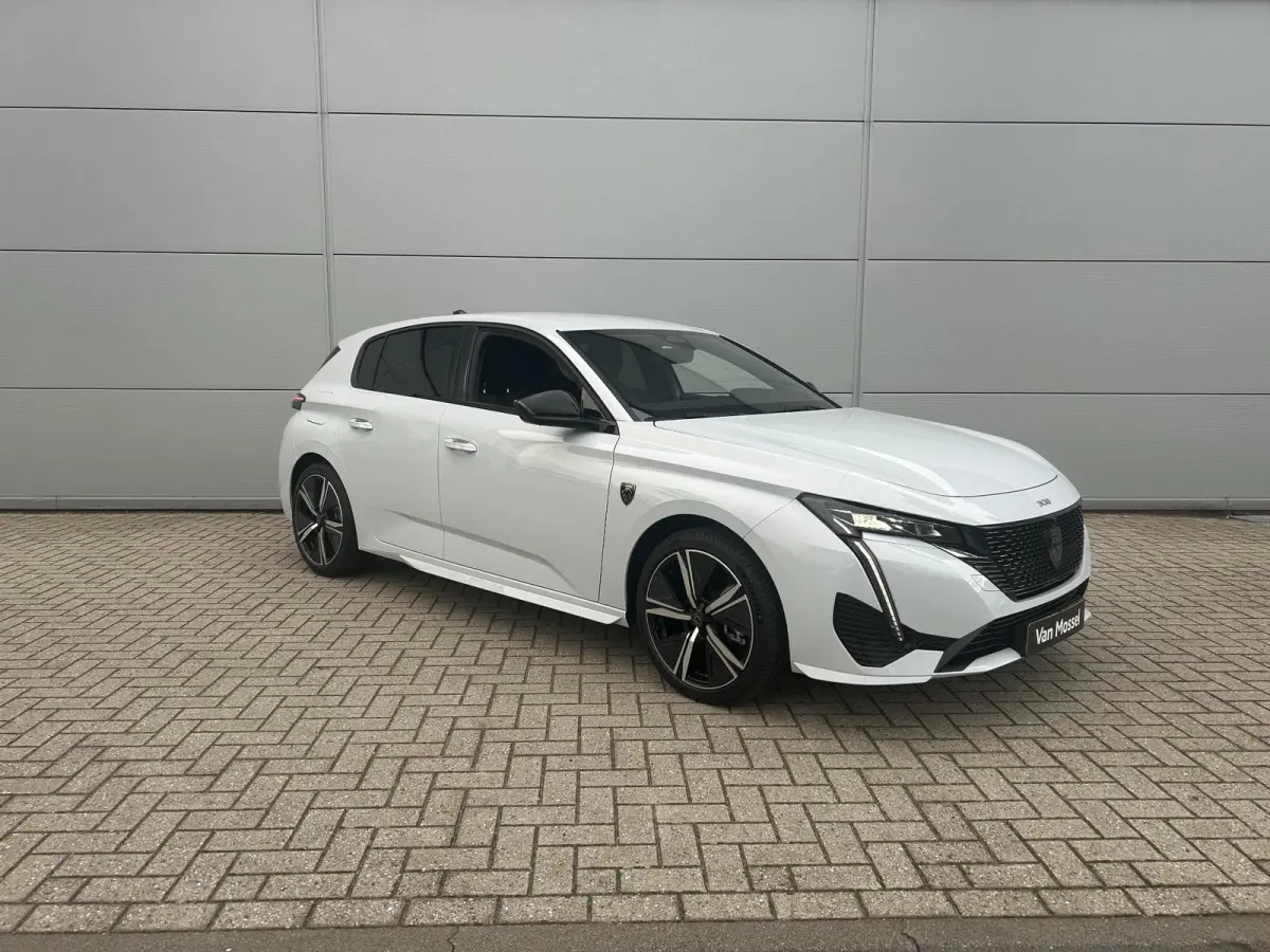 1.2 Mild Hybrid 145 e-DCS6 GT | Automaat | 360 camera | Adaptieve Cruise Control | Navigatie | Apple Carplay/Android Auto | 3D Cockpit | ACTIE MODEL