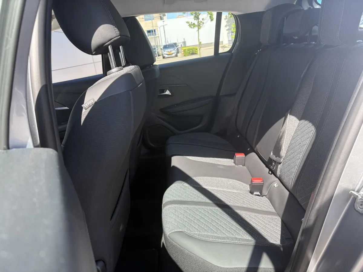 PureTech 75 Style | Parkeerhulp | Cruise control | Apple Carplay/Android Auto