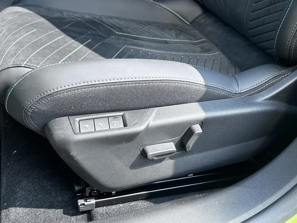 EV GT 51 kWh | Camera | Adaptieve Cruise Control | Stoelverwarming | Apple carplay/Android Auto