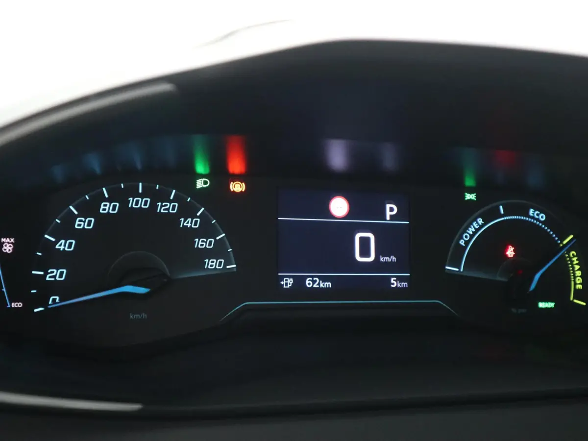EV E-Style 50 kWh | Parkeerhulp | Stoelverwarming | Cruise control | Apple Carplay/Android Auto