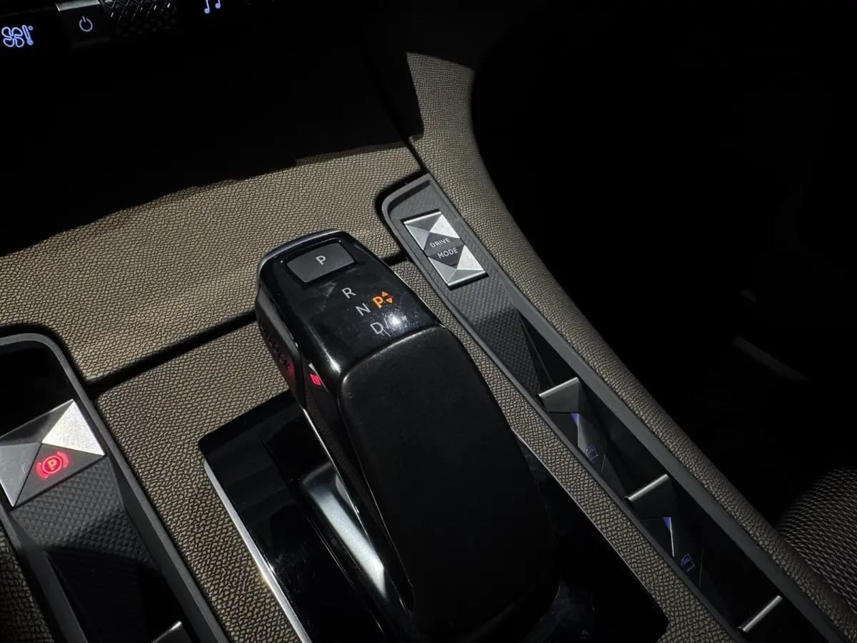 E-Tense Bastille+