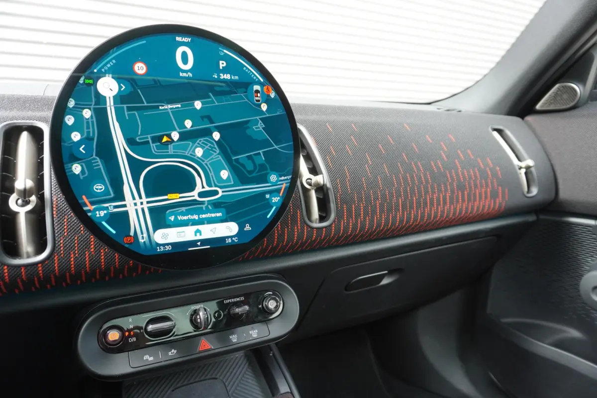 E John Cooper Works M Panoramadak elektrisch | John Cooper Works uitvoering | Head-Up Display | Harman/Kardon Surround Sound systeem