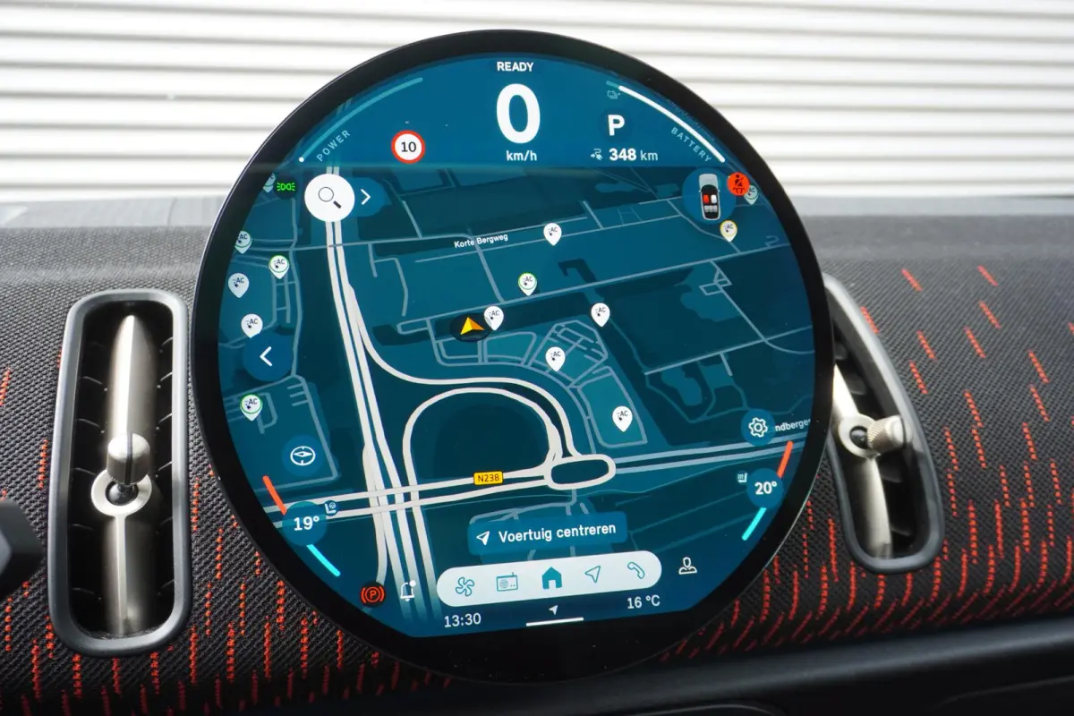 E John Cooper Works M Panoramadak elektrisch | John Cooper Works uitvoering | Head-Up Display | Harman/Kardon Surround Sound systeem
