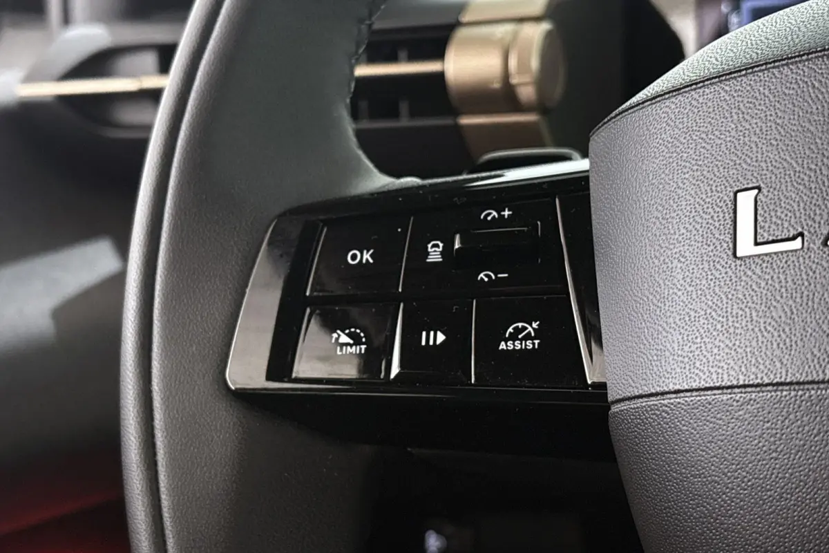 1.2 Turbo Hybrid LX Automaat Camera Apple CarPlay
