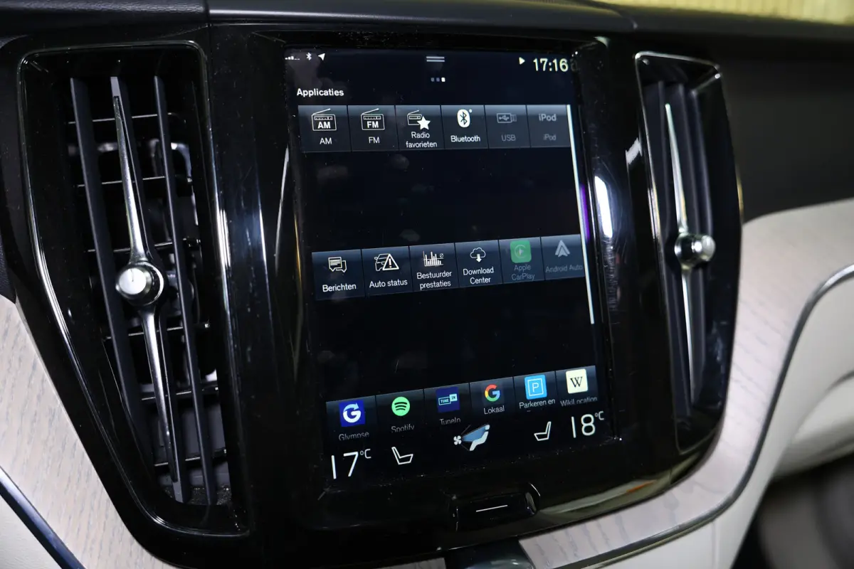 2.0 T5 AWD Inscription AVM CARPLAY 360CAM MEMORY CRUISE KEYLESS START" 17