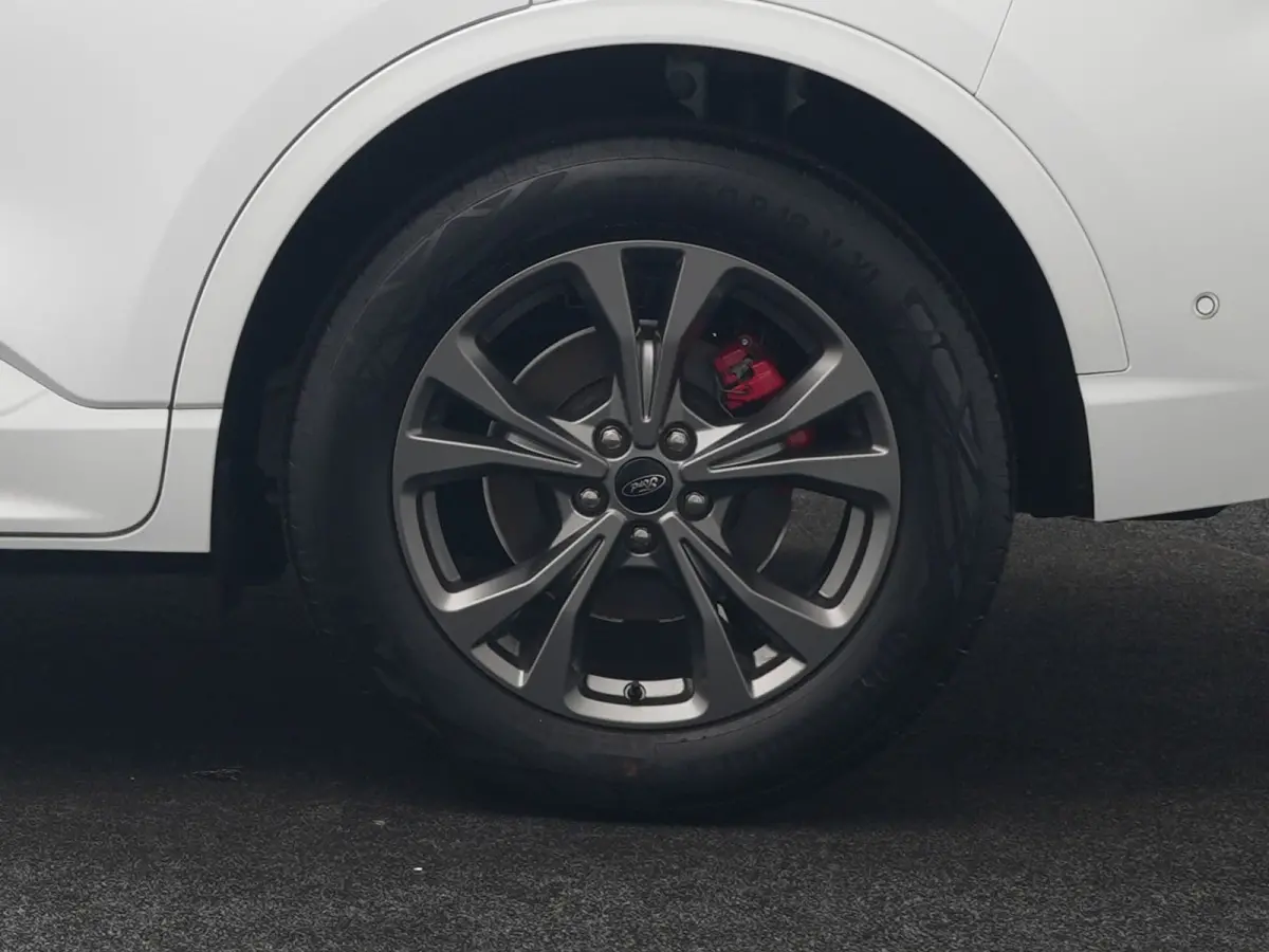 2.5 ST-Line PHEV 225pk Dealer O.H. | Adaptive Cruise | 360 Camera | Sportstoelen Verwarmd | Keyless | Pilot Assist | Stuurverwarming | Lane Assist | Virtual | Navigatie | DAB | 18"L.M |