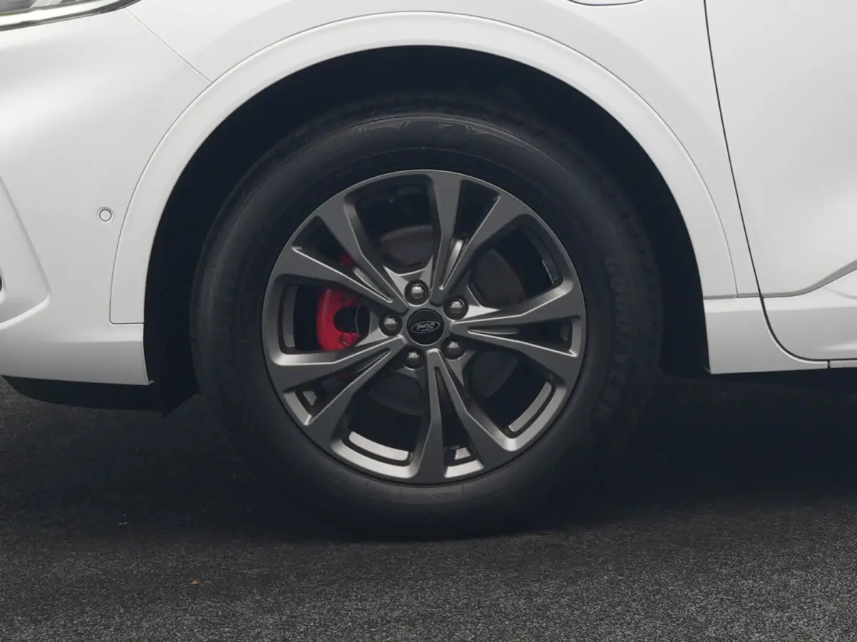 2.5 ST-Line PHEV 225pk Dealer O.H. | Adaptive Cruise | 360 Camera | Sportstoelen Verwarmd | Keyless | Pilot Assist | Stuurverwarming | Lane Assist | Virtual | Navigatie | DAB | 18"L.M |