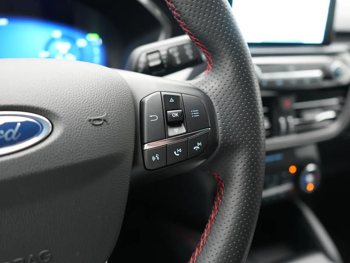 2.5 ST-Line PHEV 225pk Dealer O.H. | Adaptive Cruise | 360 Camera | Sportstoelen Verwarmd | Keyless | Pilot Assist | Stuurverwarming | Lane Assist | Virtual | Navigatie | DAB | 18"L.M |