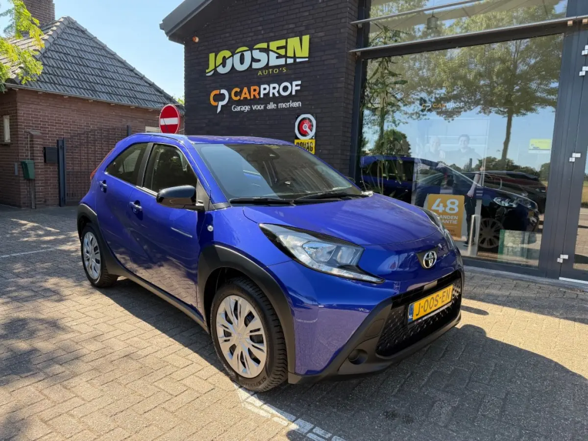 Toyota Aygo X 2023 Benzine Automatisch leasen