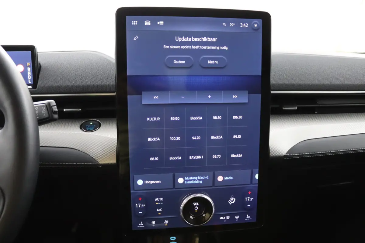 RWD 75 kWh | B&O Audio | Elektrische Achterklep | Stoelverwarming | 360 Camera | CarPlay/Android Auto | BLIS | Adaptive Cruise